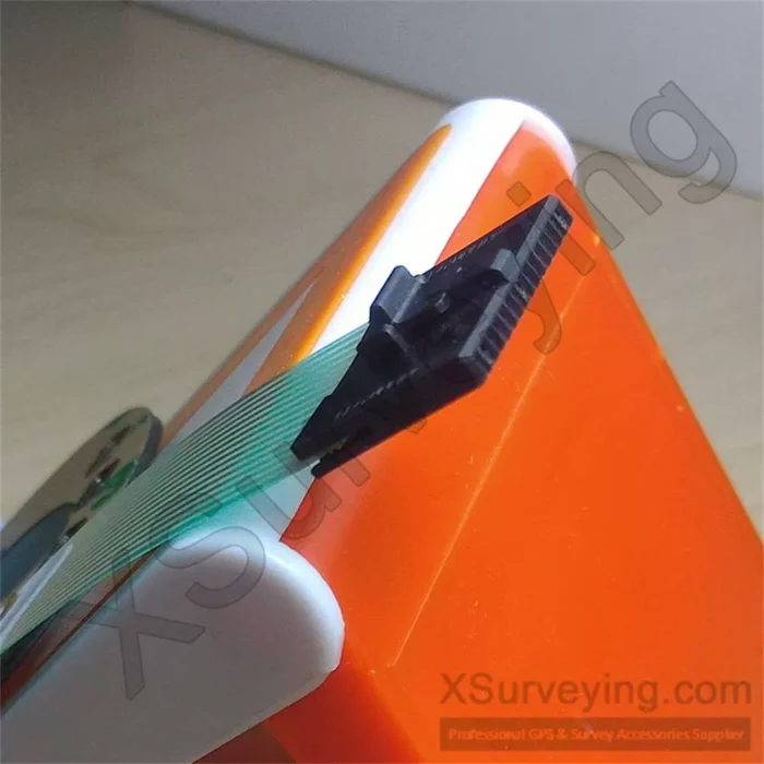 Trimble R7 Panel (3) Trimble R7 Panel (3)